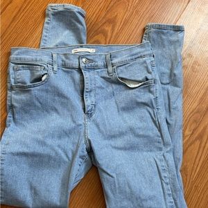 levi’s skinny jean 720